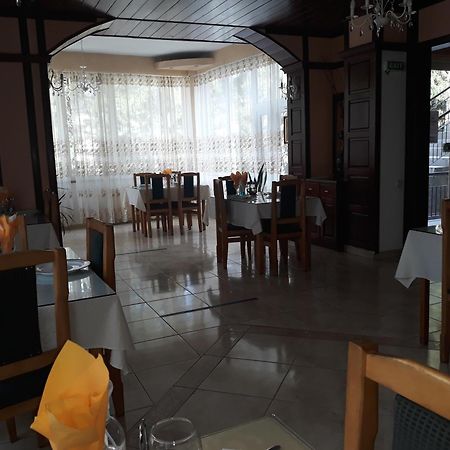 Hotel Alice Băile Olăneşti Zewnętrze zdjęcie